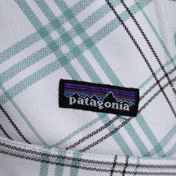 Patagonia Women's White  Green Plaid Hooded Jacket Size S - Picture 15 of 16